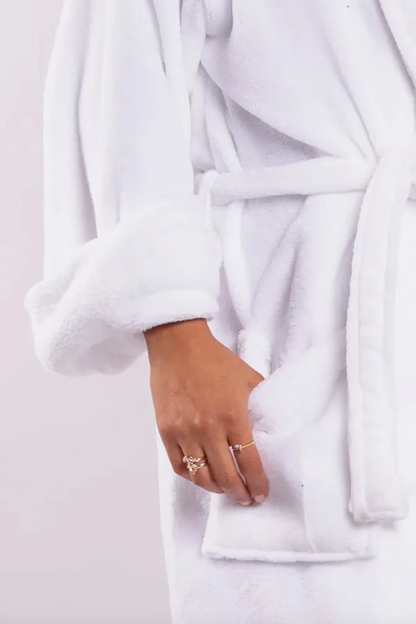 Luxe Plush Robe - More Issues Than Vogue - White